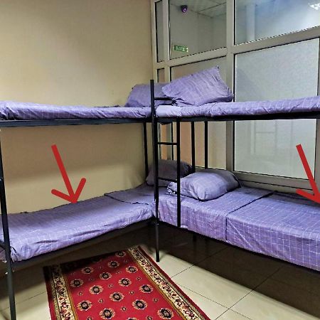 Fox Park Hostel Almaty Eksteriør bilde